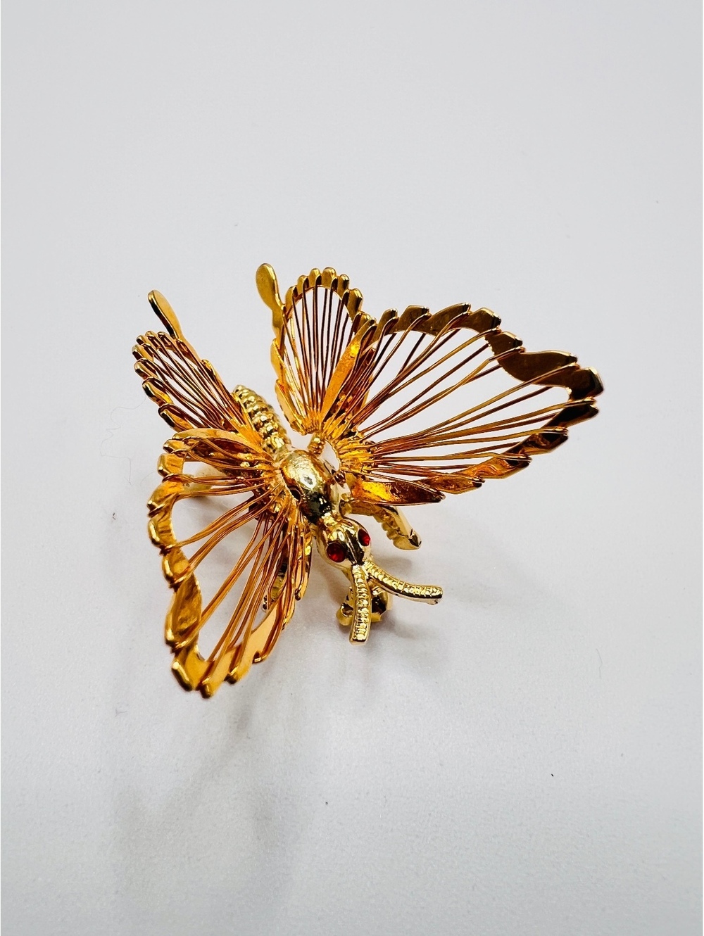 Vintage Gold Tone 3D Butterfly Brooch Wirework Wings Red Eyes